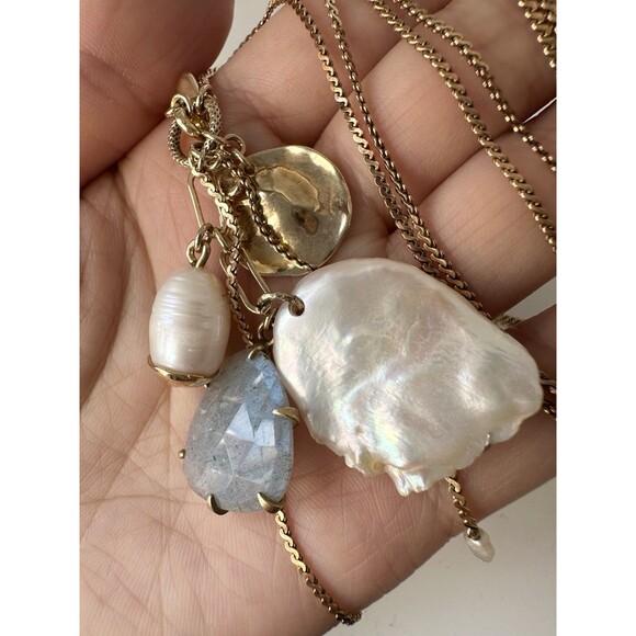 Chan Luu Gold Tone Baroque Pearl Labradorite Charm Toggle Necklace 30” - Picture 2 of 10